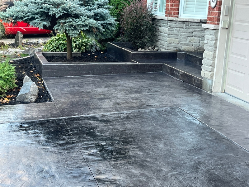 stamped-concrete-driveway-slate-smoke-grey-2