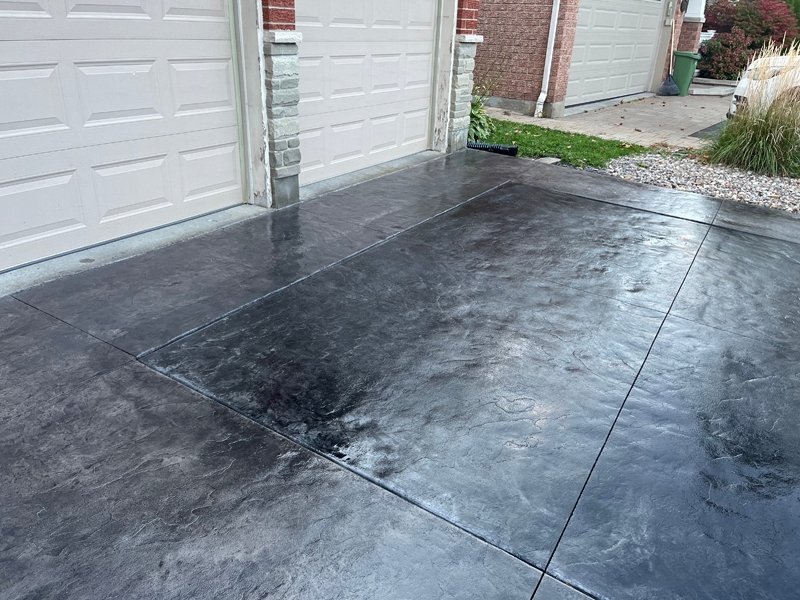 stamped-concrete-driveway-slate-smoke-grey-3