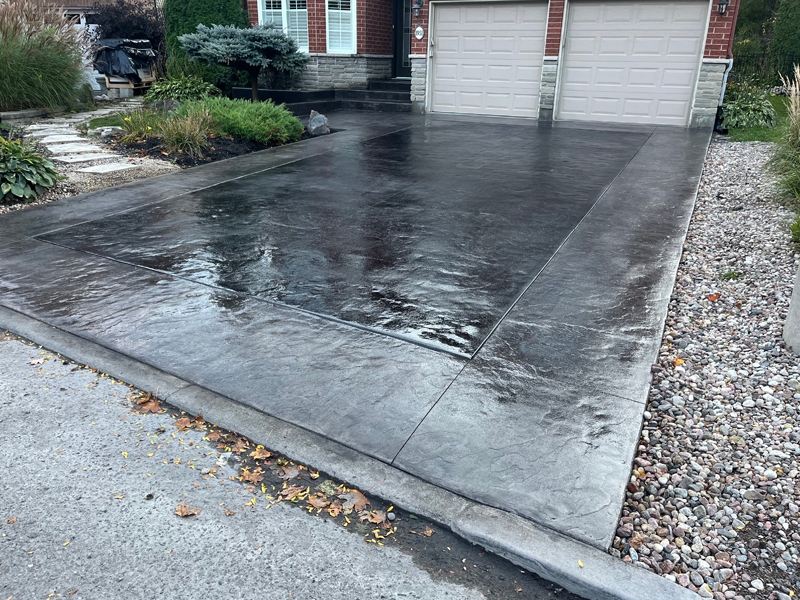 stamped-concrete-driveway-slate-smoke-grey-5